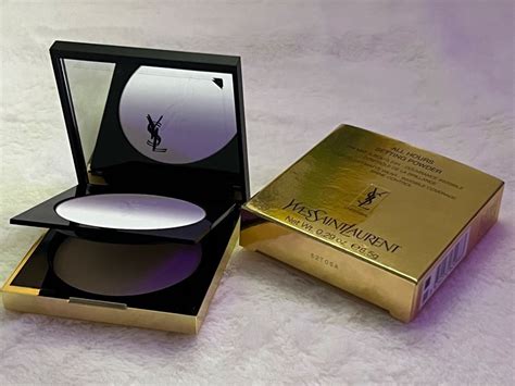 ysl setting powder universal|yves saint laurent dusting powder.